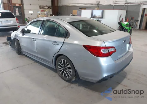 2018 Subaru Legacy 2.5I из США, поврежденный, VIN 4S3BNAB68J3020398